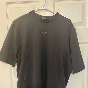 Nike T-Shirt Mens medium Dri Fit Center Swoosh Men Training Gym Workout RARE